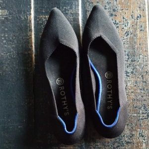 Rothy's Black Points